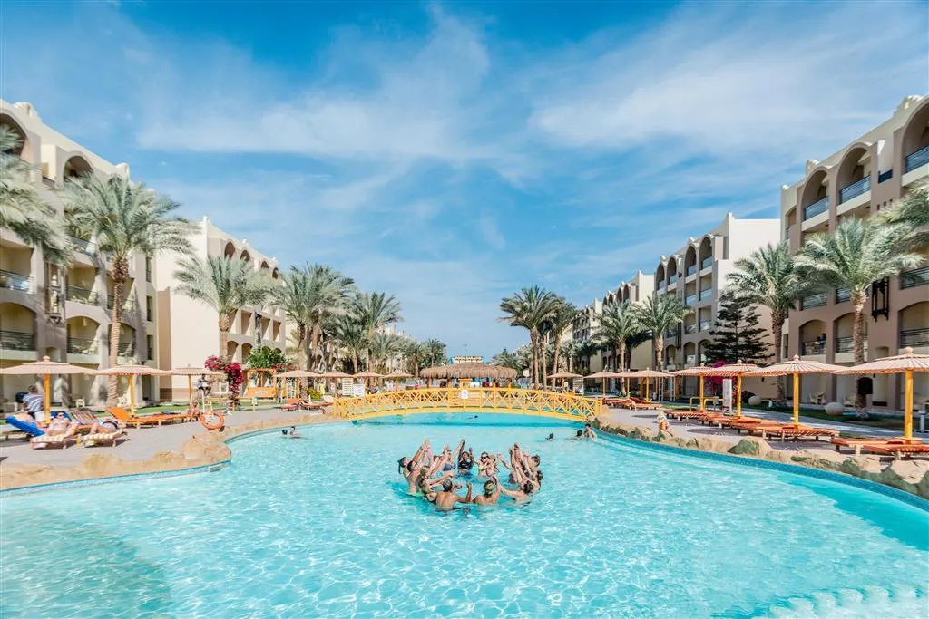 El Karma Aqua Beach Resort pri mori